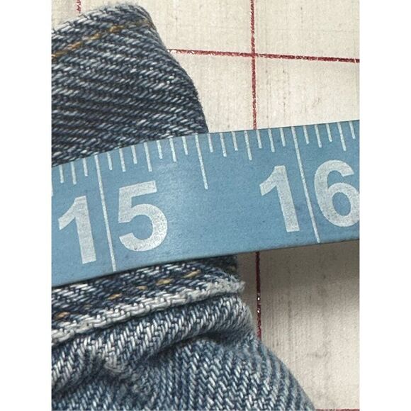 Levi 550 denim blue Jean in size 14 - Picture 7 of 7